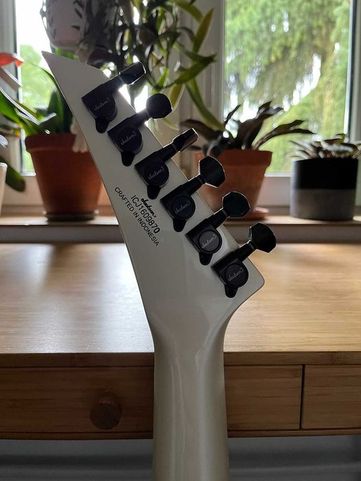 Jackson X Series SL3X Soloist