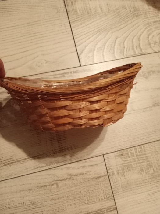 Koszyczek pleciony
