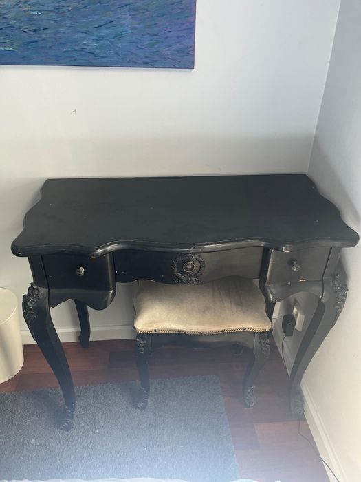 Toaletka, komoda, konsola