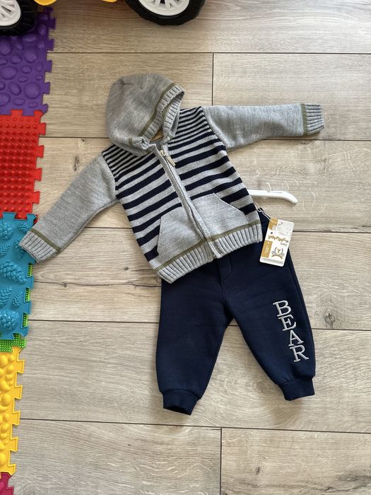 Костюм на хлопчика, 6-9 міс, новий
