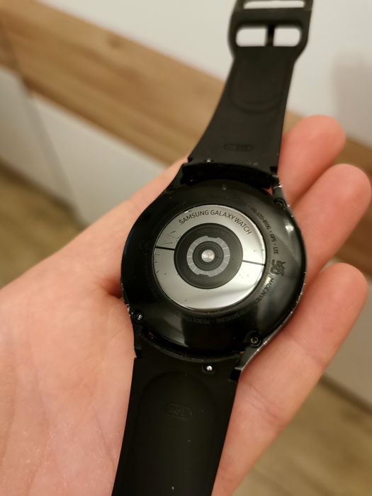 Samsung Galaxy Watch 4