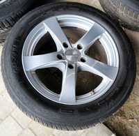 Комплект дисків з резиною 225/55/R17 ET35 5×120 Dezent