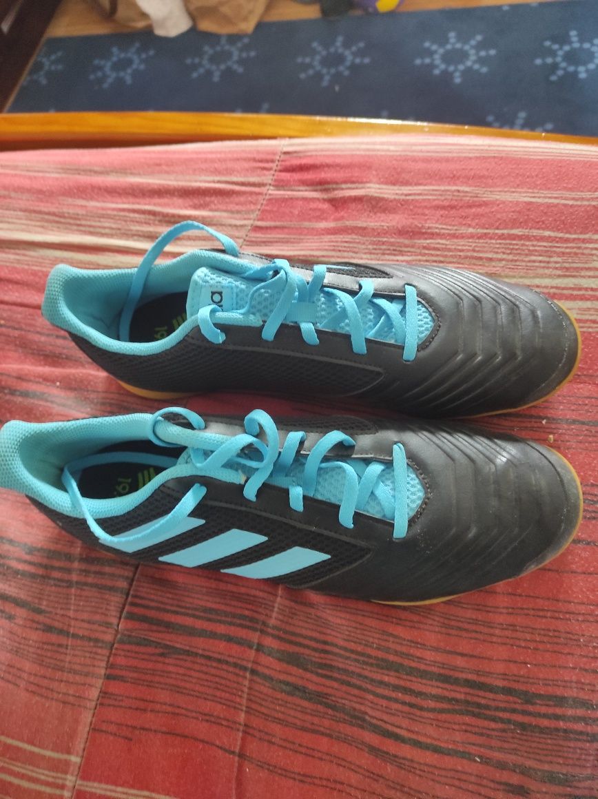 Chuteiras adidas futsal 46