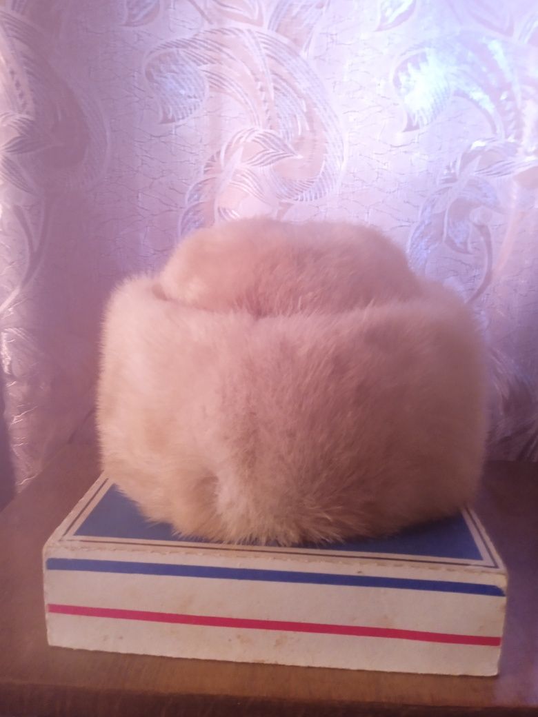 Шапка меховая продам