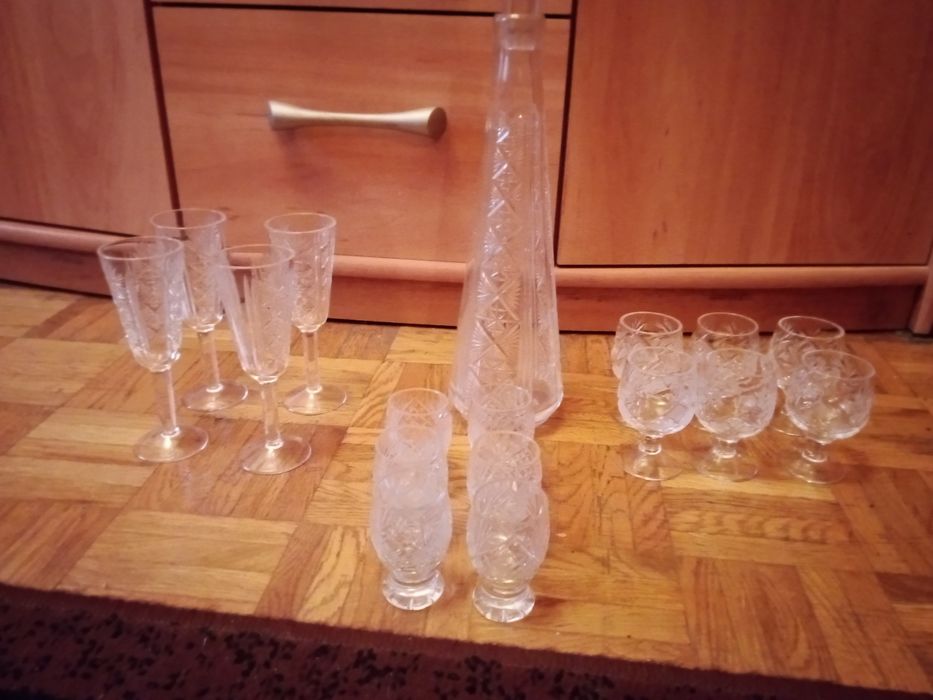 Kryształy prl zestaw kieliszków