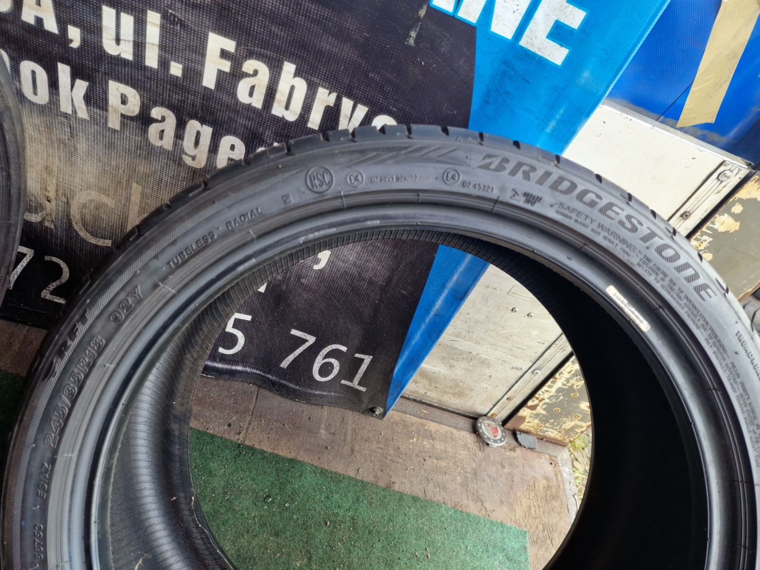 Opony letnie 245/35/18 Bridgestone Ranflat Komplet 7.2mm