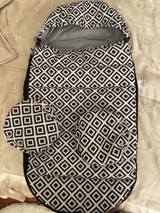 Теплий конверт в коляску