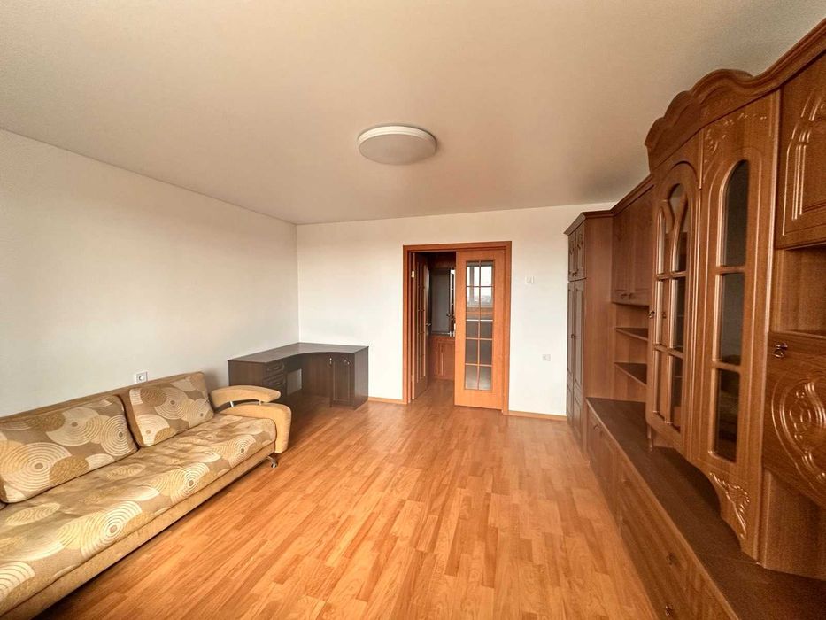 Продам двокімнатну квартиру