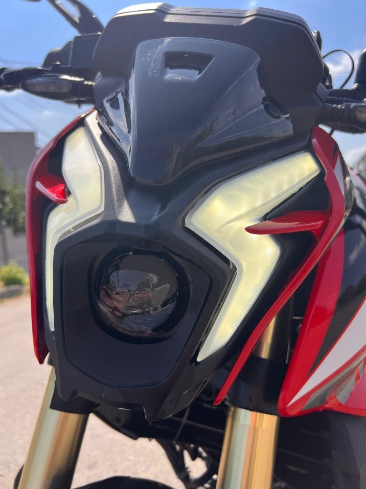 Bajaj pulsar ns400