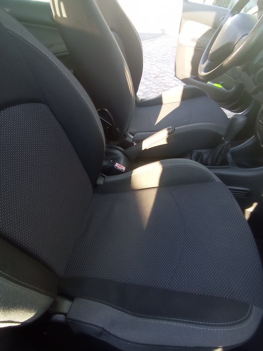 Peugeot 206+ Impecável