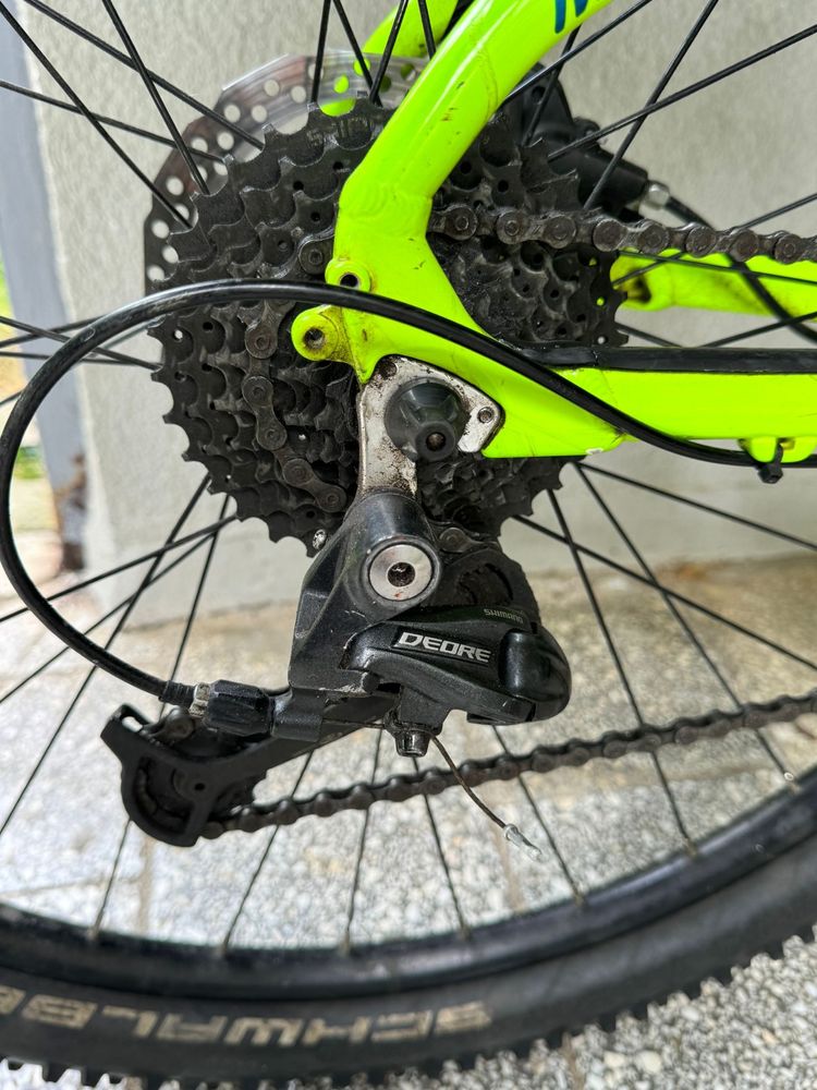 Morrison , kola 27.5 , rama S