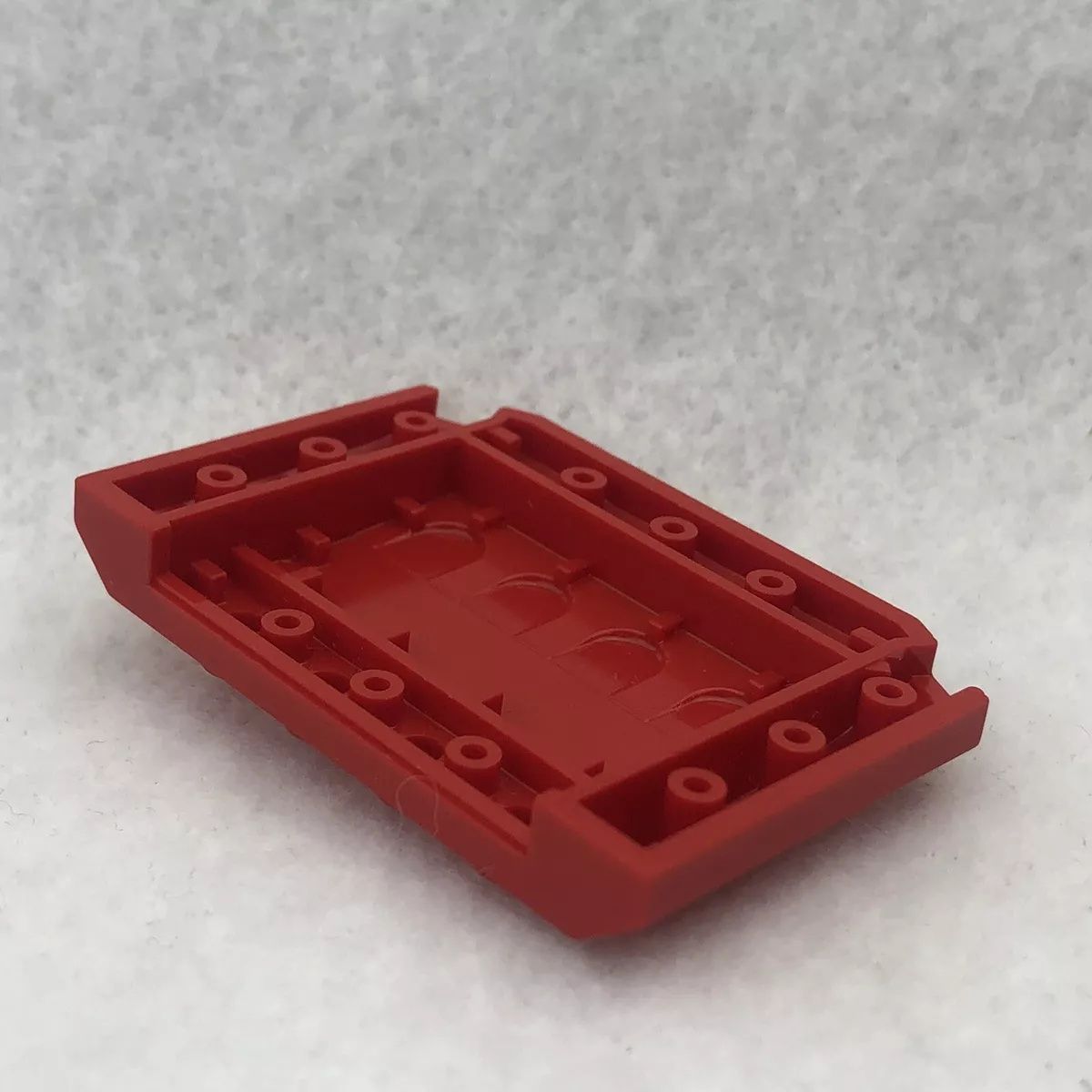 LEGO Maska Dach Wedge 4x6 2/3 czerwony 52031