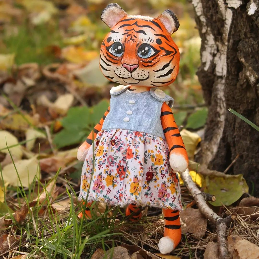 Текстильний тигр інтер'єрна іграшка