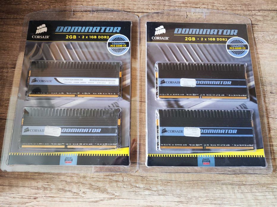 Pamięci RAM CORSAIR Dominator 4x 1GB DDR2 1066MHz PC2-8500