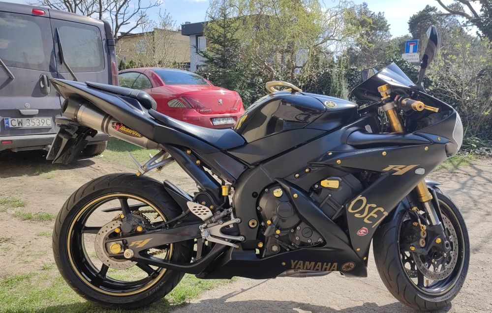 Yamaha  R1  Rn15