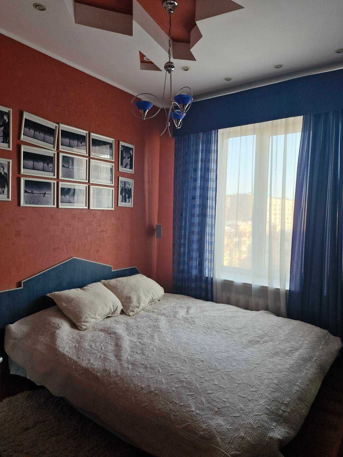 Центр. Продам 3к, 150м2  + паркинг. Дмитриевская,13-а