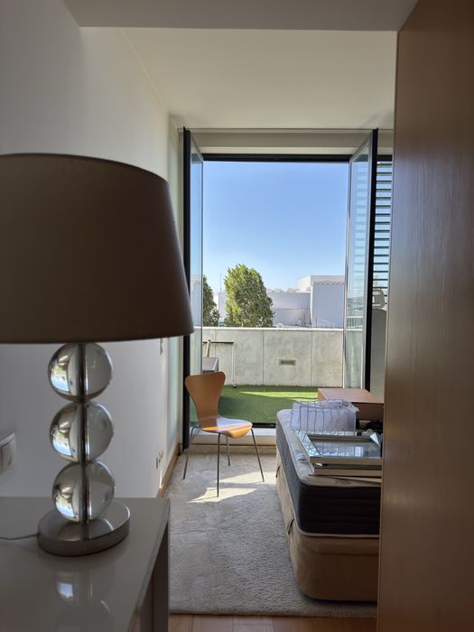 Arrendo Apartamento duplex T1/T1+1 junto ao Norteshopping