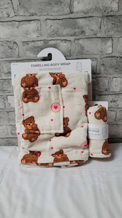 Szlafrok kąpielowy-ręcznik owijka + turban ze słodkimi misiami PRIMARK