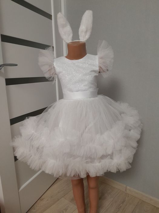 Прокат зірочка,ангел,східна красуня,золота рибка,зайчик,ніч,японка