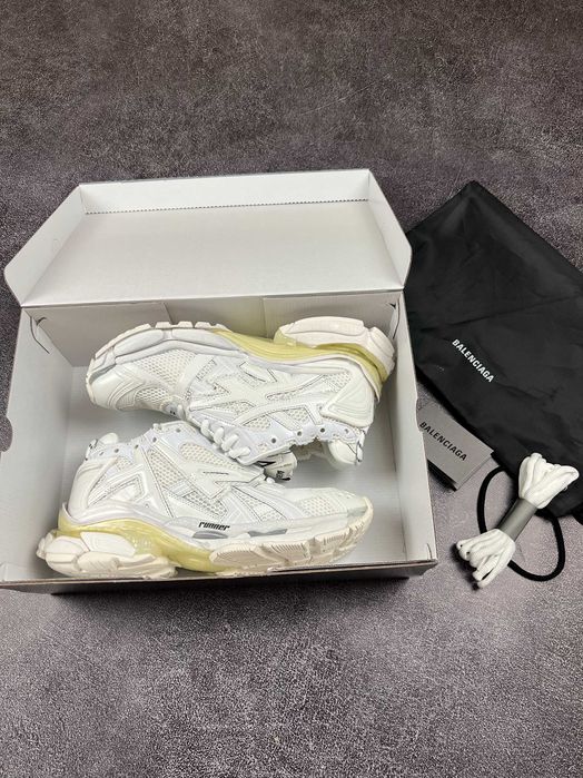 Balenciaga Runner White
