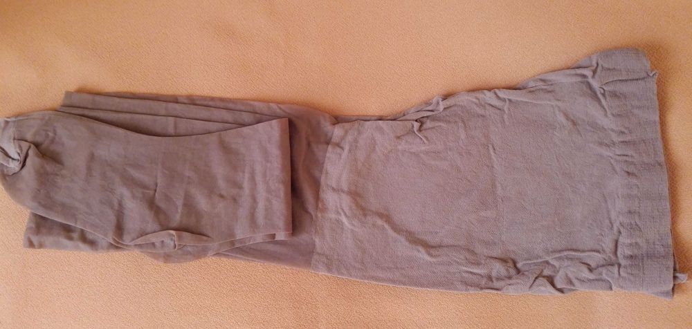 Rajstopy damskie kolor opalony.