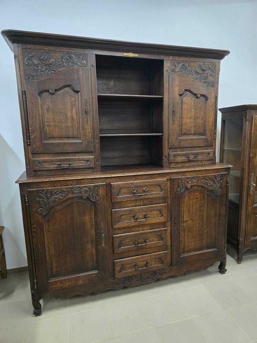 Kredens i witryna ludwikowska. Transport cały kraj.