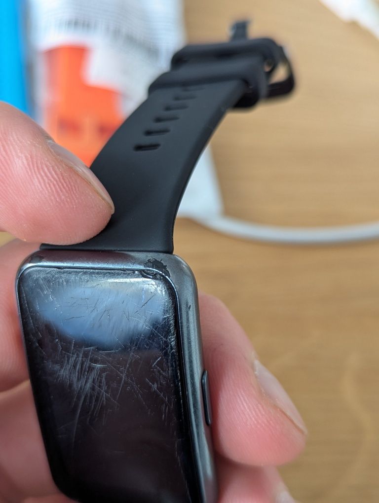 Huawei watach fit czarny zniszczony smartwatch zegarek + opaski