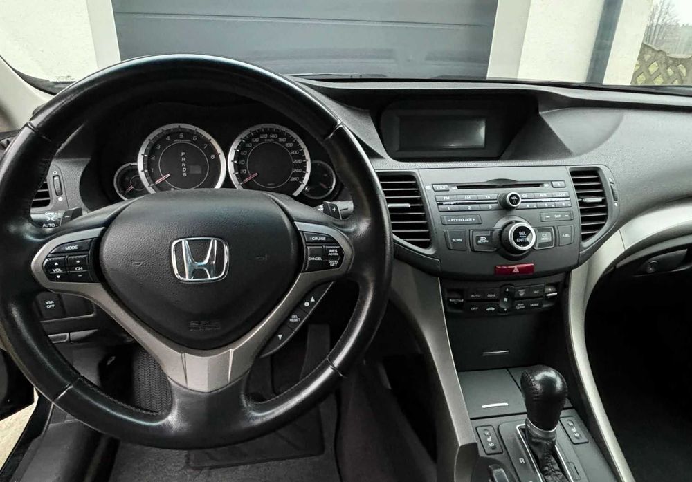 Honda Accord 2.0 Elegance