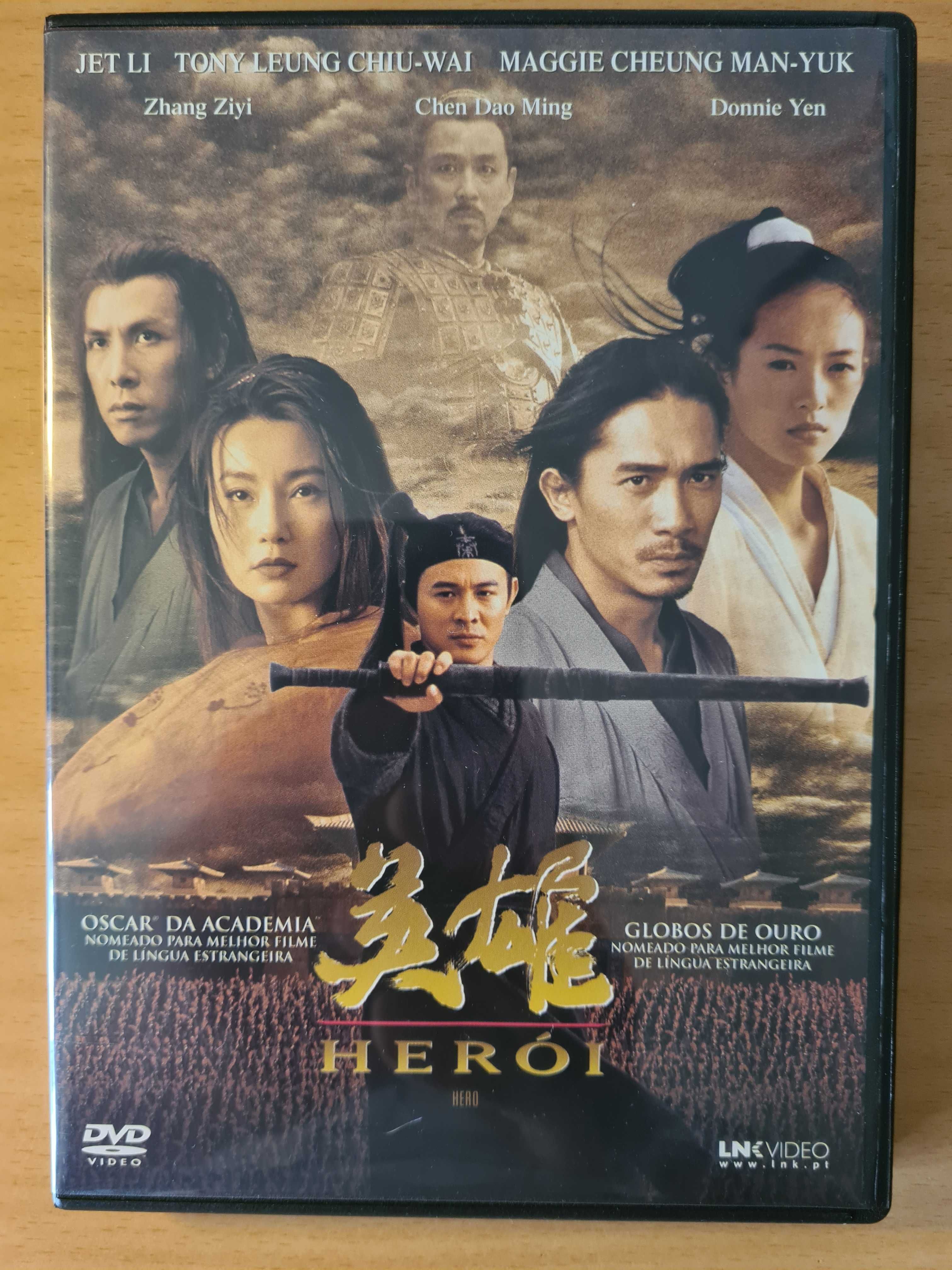 Filme chinês em DVD "Herói" com Jet Li