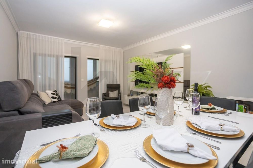 Apartamento T3 com varanda - Quinta dos Fidalguinhos - Barreiro