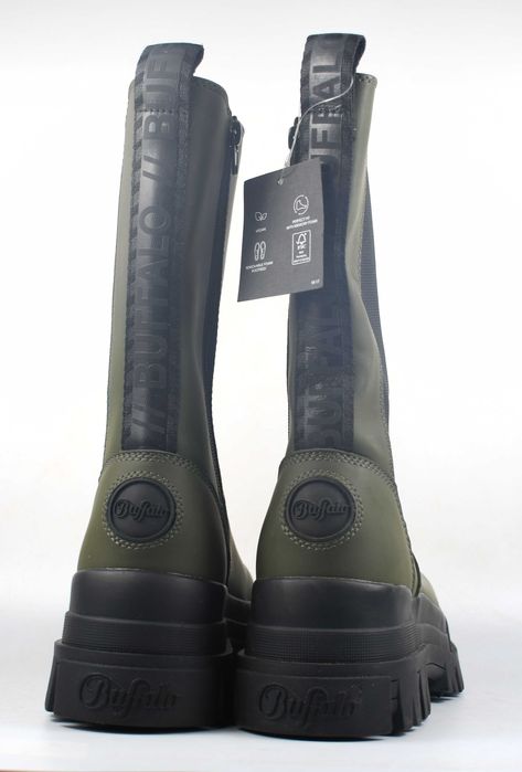 Nowe z wadą buty Buffalo roz. 38