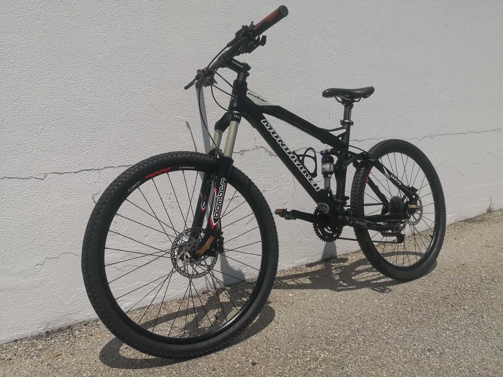 Bicicleta Mondraker Factor