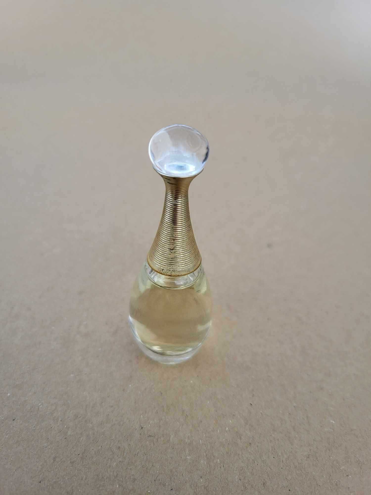Perfume Miniatura | J'Adore, Dior (5ml)