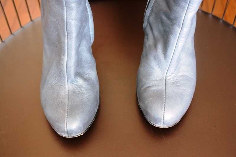 Botas em pele cinza JUST CAVALLI compensadas 2 cm usadas tamanho 36