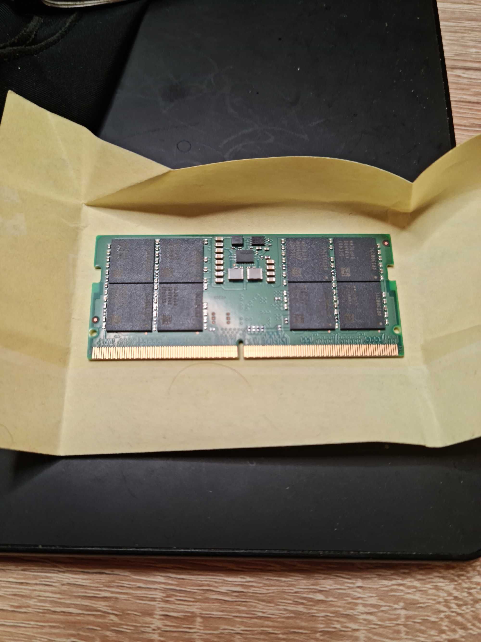 SODIMM DDR5 16Gb 5600MHz Samsung m425r2ga3db0