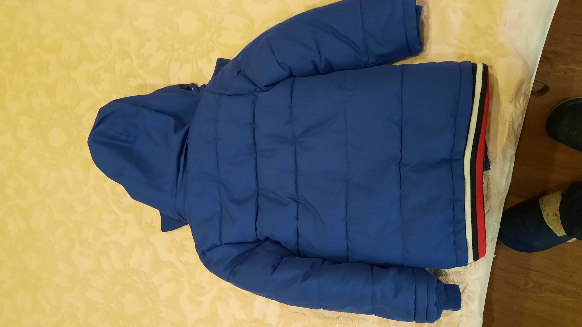 Продається дитяча зимова куртка