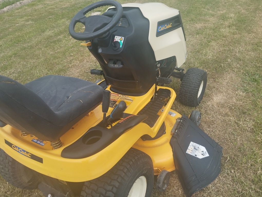 Traktorek kosiarka cub cadet LTX 1045