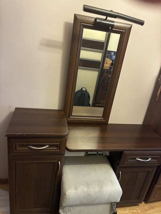 Toaletka piekna klasyczna  114 x 145 x 33