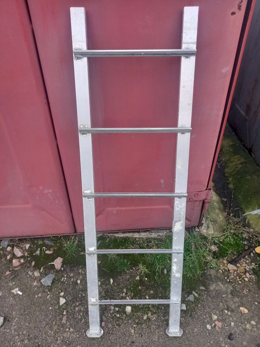 Продаю драбину з алюмінію Якісну