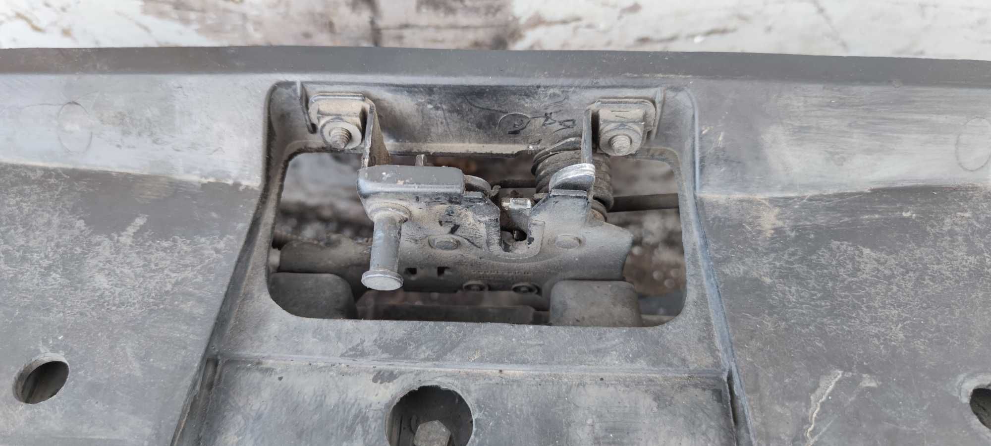 Audi A3 8L 1.9 TDI Pas Przedni Chłodnice Belka Przednia