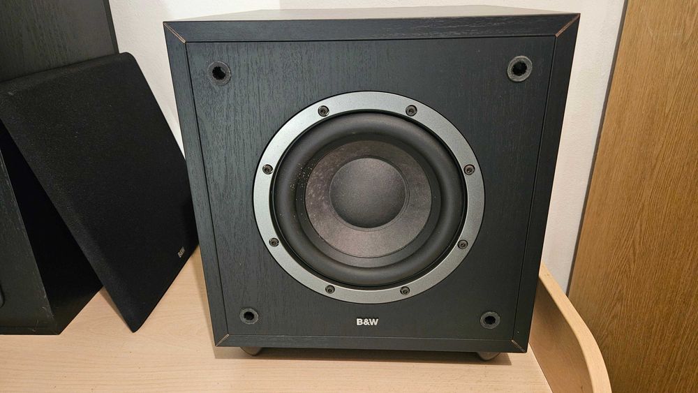 Pioneer ASW 300 subwoofer amplificado