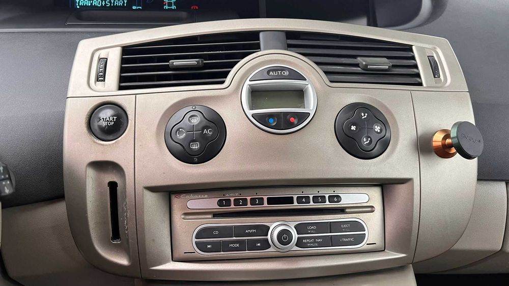 Renault Grand Scénic 1.5 dCi – 7 lugares – Nacional – 2007 -