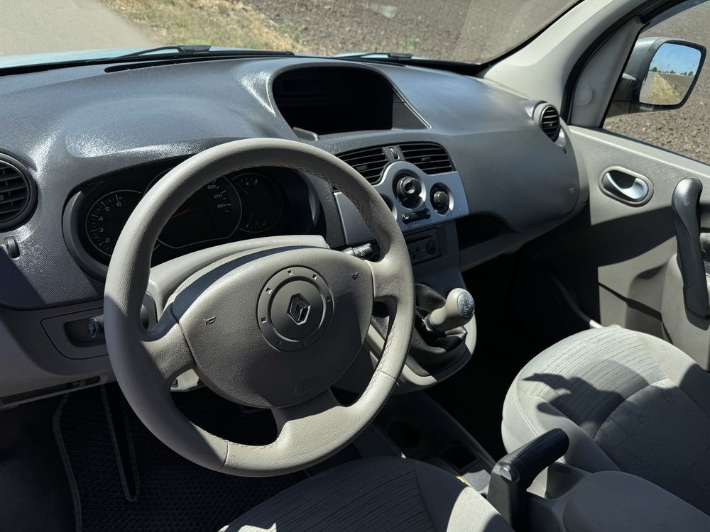 Продам Renault Kangoo 2 пассажир