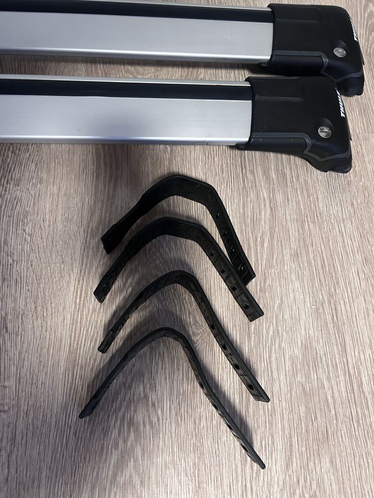 Thule Wingbar Evo Edge Raised Rail Peugeot 2008 belki na dach