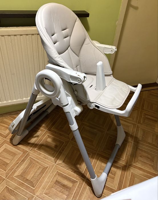 Krzeslko do karmienia