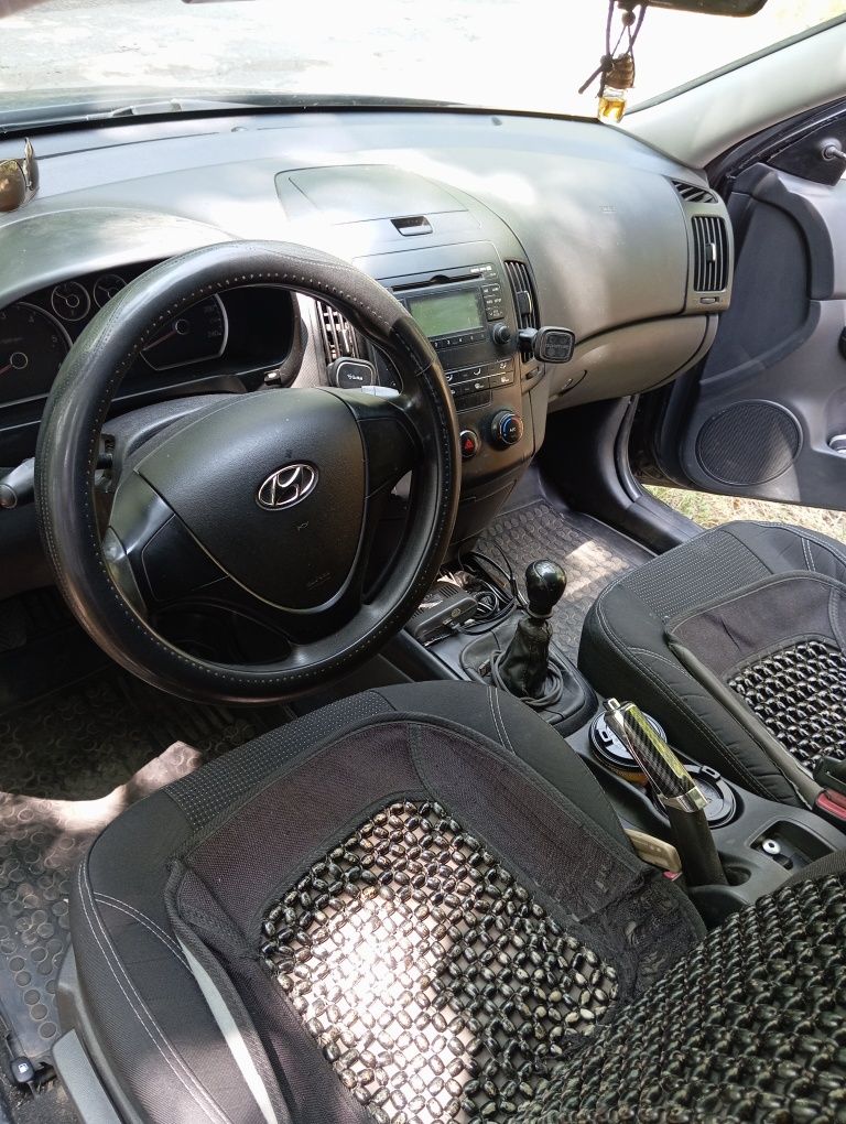 Автомобиль хюндай i30