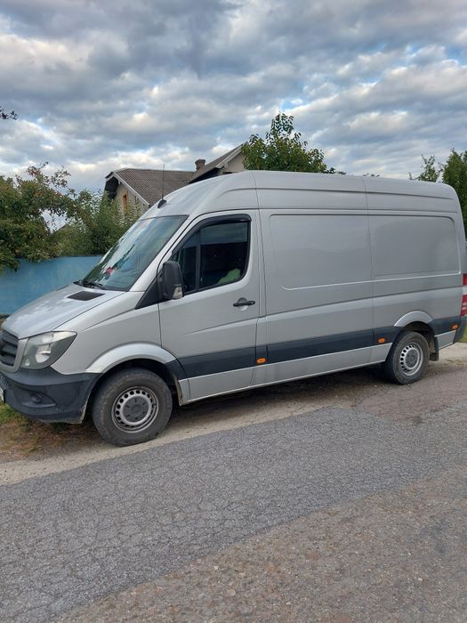 Оренда авто з водієм.