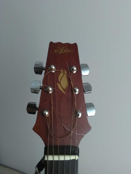Гітара акустична ARIA( Корея) AW-110  1980р