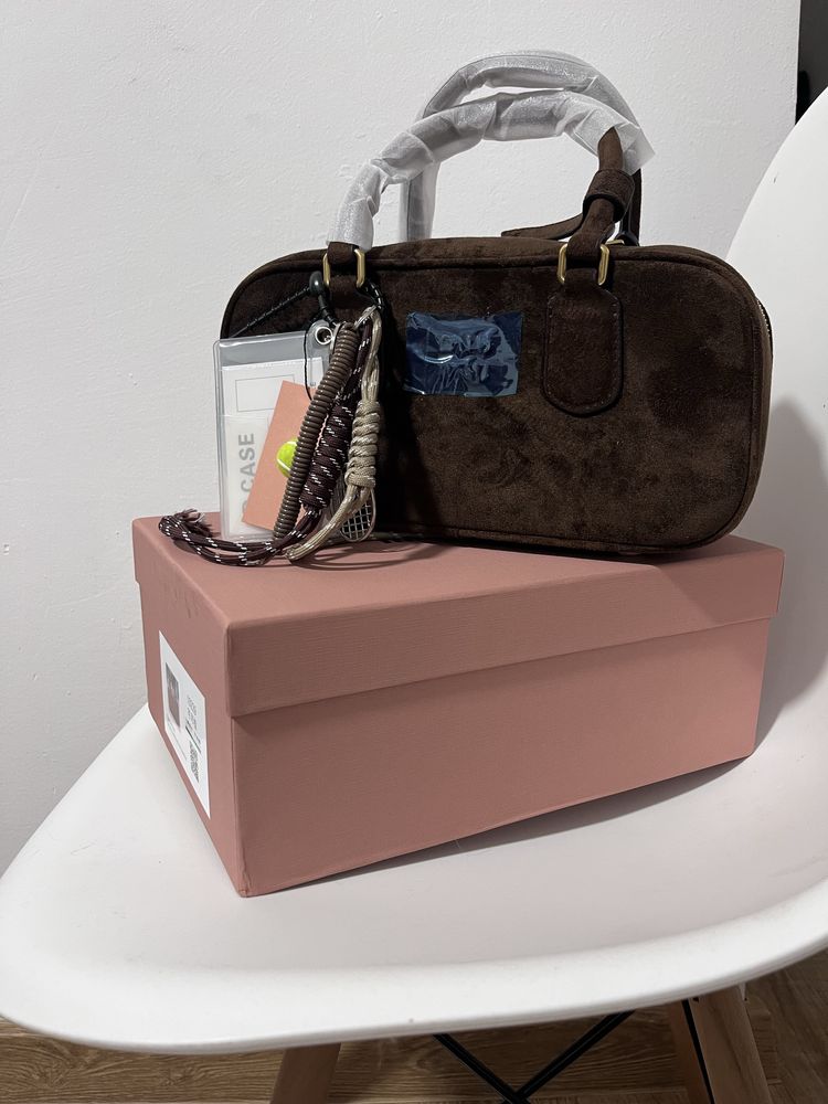 Torebka Miu Miu suede brown nowa