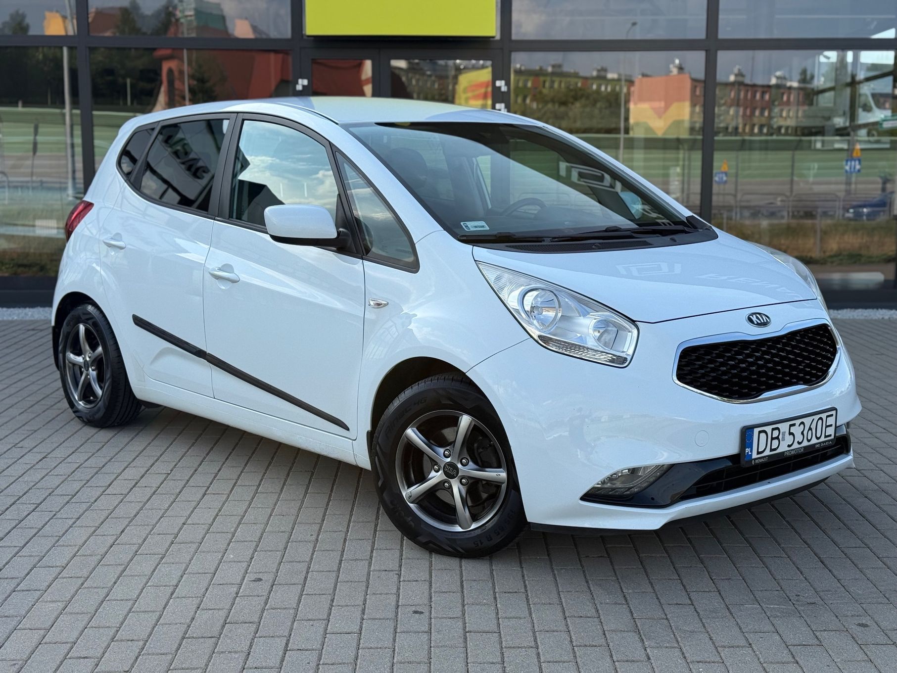 Kia Venga 1.4 Business Line, 1 właściciel, salon POLSKA, SUPER stan, 2 kpl. KÓŁ!